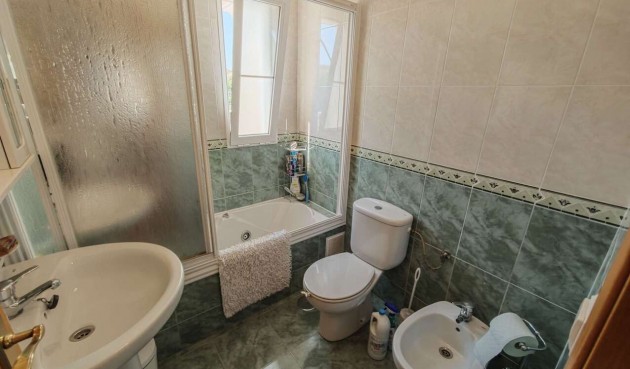 Brukt - Villa -
Aspe - Inland