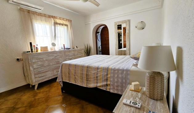 Brukt - Villa -
Jávea - Costa Blanca