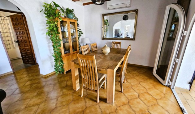 Brukt - Villa -
Jávea - Costa Blanca