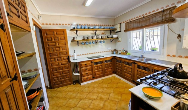 Brukt - Villa -
Jávea - Costa Blanca