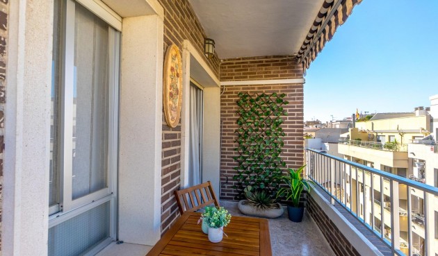 Återförsäljning - Apartment -
Torrevieja