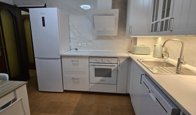 Resale - Apartment -
Torrevieja - Centro