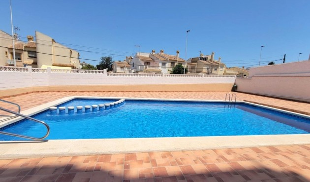 Resale - Apartment -
Torrevieja - Nueva Torrevieja