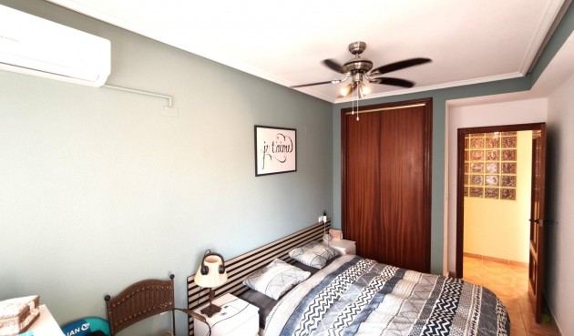 Återförsäljning - Apartment -
Torrevieja - Playa del Cura