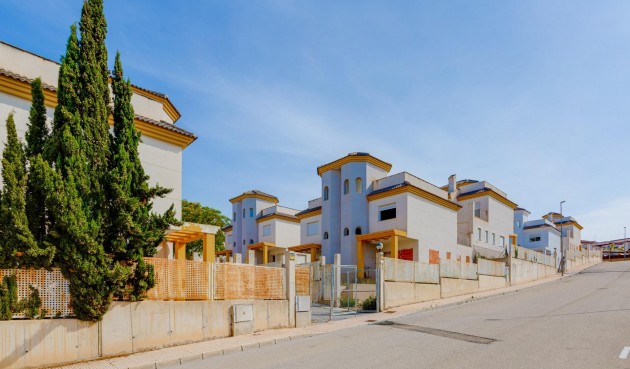 New Build - Villa -
San Fulgencio - El Oasis