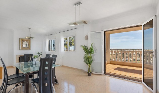 Brukt - Villa -
Rojales - Campo De Golf La Marquesa