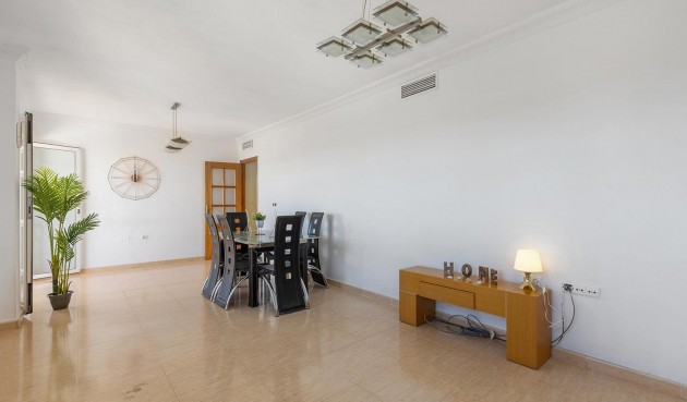 Brukt - Villa -
Rojales - Campo De Golf La Marquesa