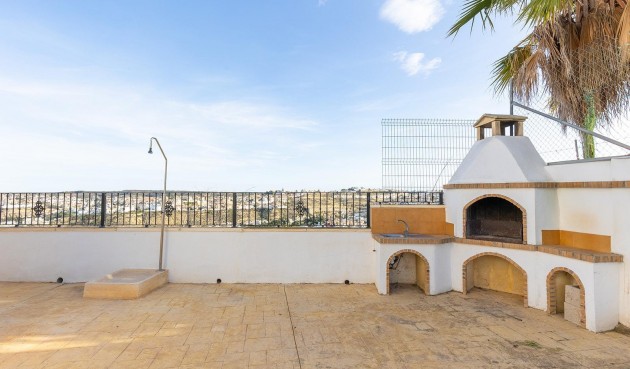 Brukt - Villa -
Rojales - Campo De Golf La Marquesa