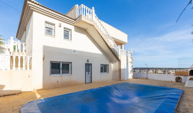 Brukt - Villa -
Rojales - Campo De Golf La Marquesa