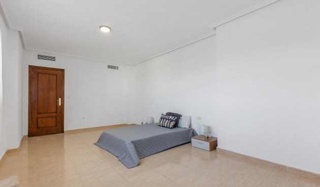 Brukt - Villa -
Rojales - Campo De Golf La Marquesa