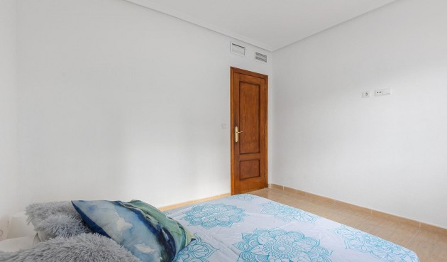 Brukt - Villa -
Rojales - Campo De Golf La Marquesa