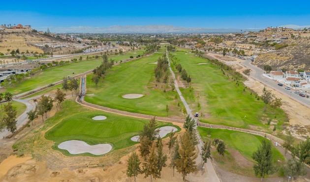 Brukt - Villa -
Rojales - Campo De Golf La Marquesa