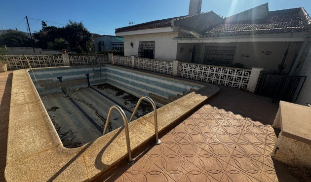 Resale - Villa -
Cartagena - Costa Calida