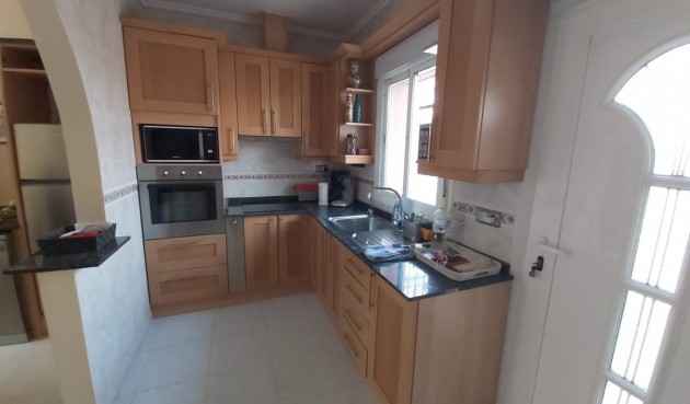 Brukt - Villa -
Benimar - Costa Blanca