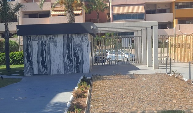 Återförsäljning - Apartment -
Playa Flamenca - Costa Blanca