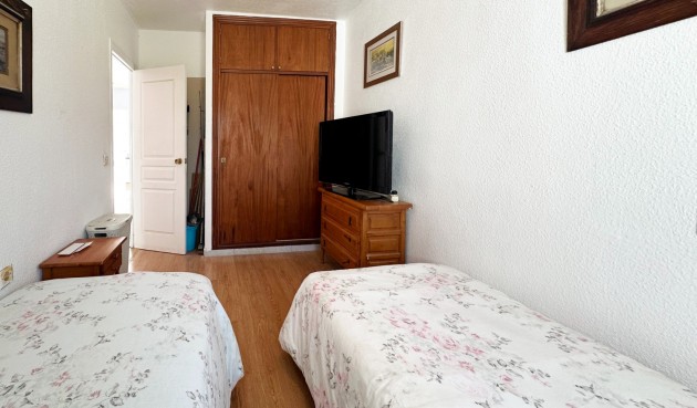 Brukt - Bungalow -
Orihuela Costa - Costa Blanca