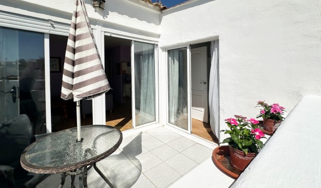 Brukt - Bungalow -
Orihuela Costa - Costa Blanca