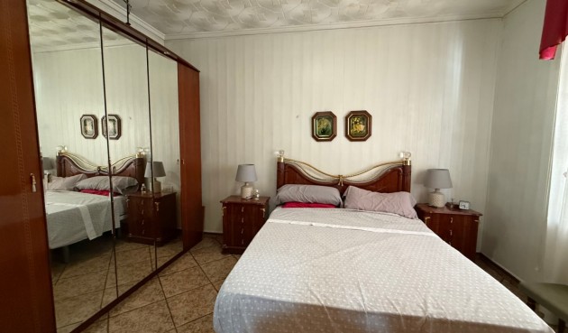 Brukt - Town House -
Torrevieja - Costa Blanca