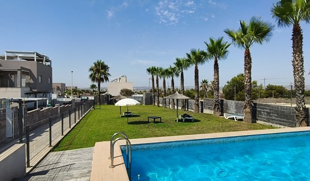Reventa - Villa -
Torrevieja - Costa Blanca