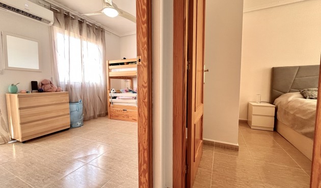 Resale - Town House -
Avileses - Inland