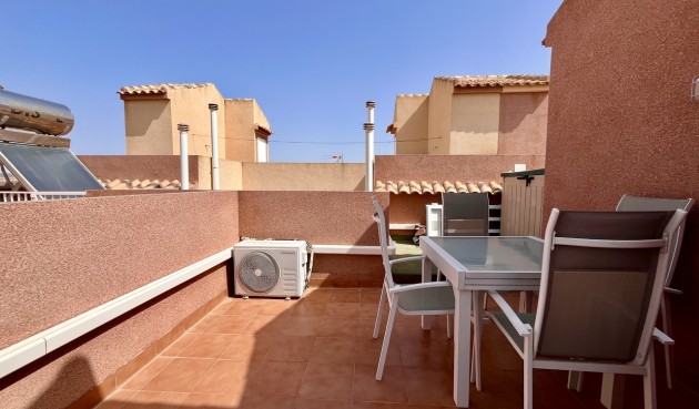 Resale - Town House -
Avileses - Inland