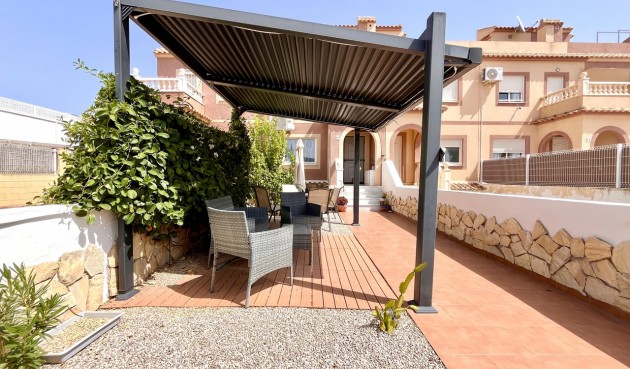 Resale - Town House -
Avileses - Inland