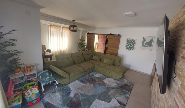 Resale - Villa -
Benidorm - Costa Blanca