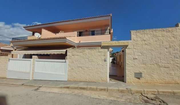 Resale - Villa -
Benidorm - Costa Blanca
