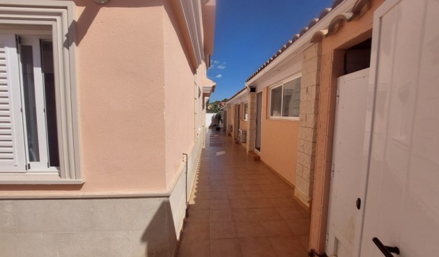 Resale - Villa -
Benidorm - Costa Blanca