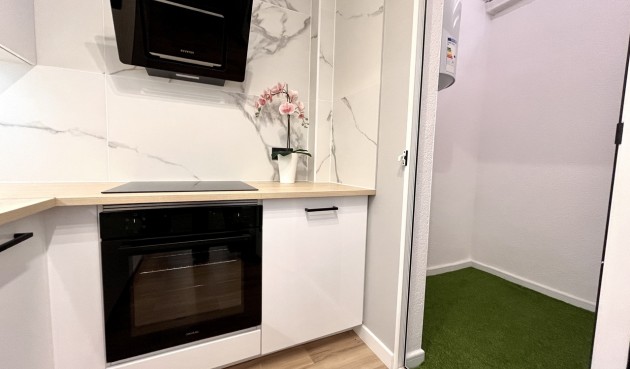 Återförsäljning - Town House -
Playa Flamenca - Costa Blanca