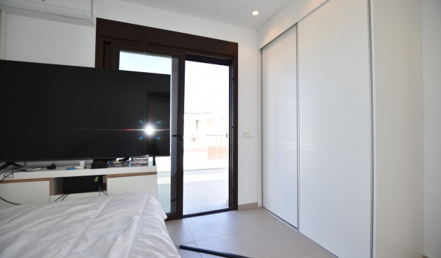 Återförsäljning - Villa -
Benijofar - Costa Blanca