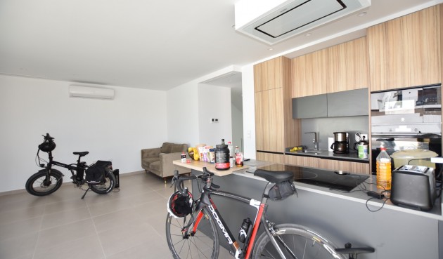 Återförsäljning - Villa -
Benijofar - Costa Blanca