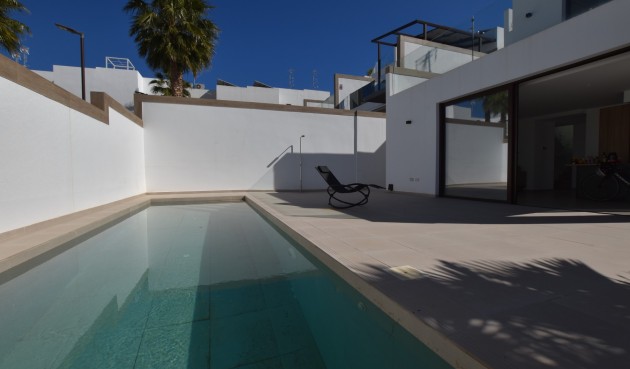 Återförsäljning - Villa -
Benijofar - Costa Blanca