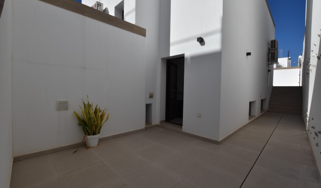 Återförsäljning - Villa -
Benijofar - Costa Blanca