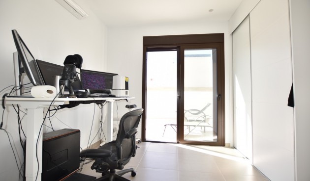 Återförsäljning - Villa -
Benijofar - Costa Blanca