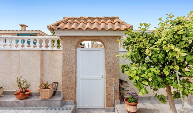 Resale - Villa -
Torrevieja - Los Balcones - Los Altos del Edén