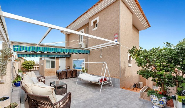 Resale - Villa -
Torrevieja - Los Balcones - Los Altos del Edén