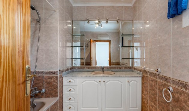 Resale - Villa -
Torrevieja - Los Balcones - Los Altos del Edén