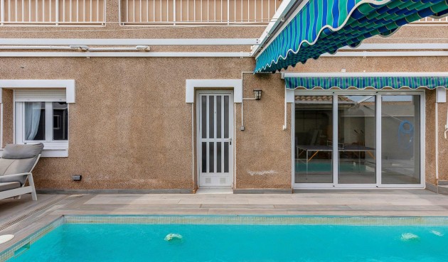 Resale - Villa -
Torrevieja - Los Balcones - Los Altos del Edén