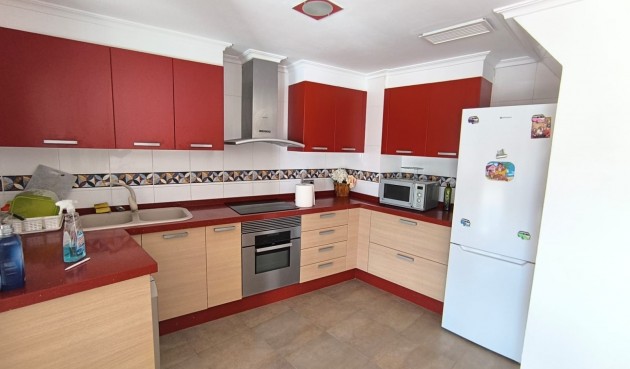 Resale - Apartment -
Sax - Inland