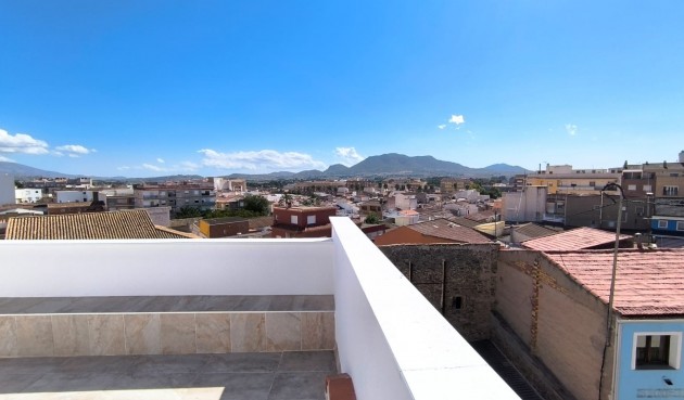 Resale - Apartment -
Sax - Inland