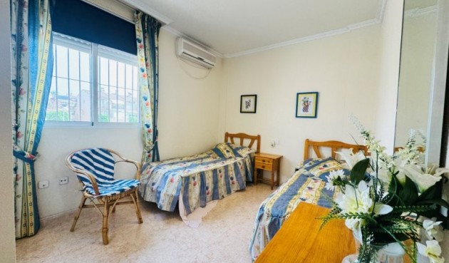 Resale - Duplex -
Torrevieja - Costa Blanca