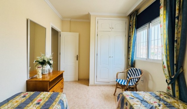 Resale - Duplex -
Torrevieja - Costa Blanca