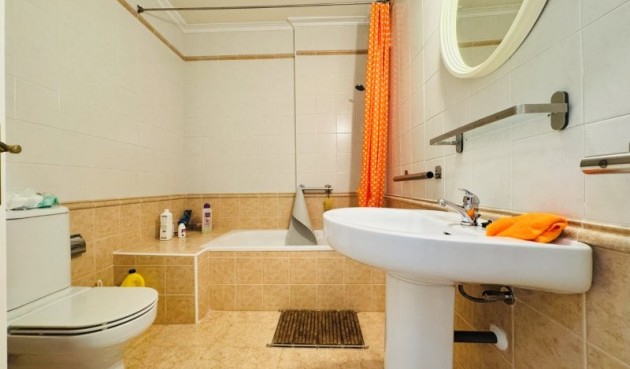 Resale - Duplex -
Torrevieja - Costa Blanca