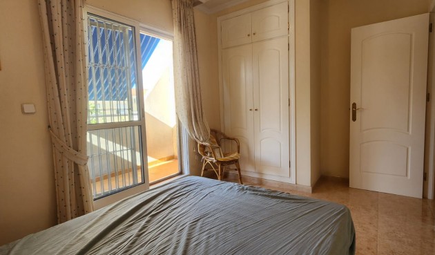 Resale - Duplex -
Torrevieja - Costa Blanca