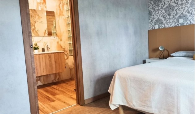 Resale - Villa -
Albir - Costa Blanca