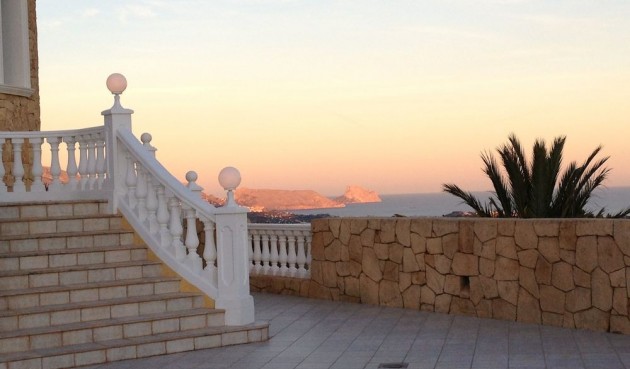 Resale - Villa -
La Nucía - Costa Blanca