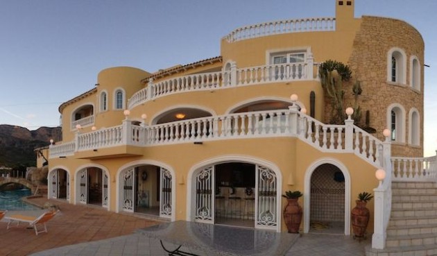 Resale - Villa -
La Nucía - Costa Blanca