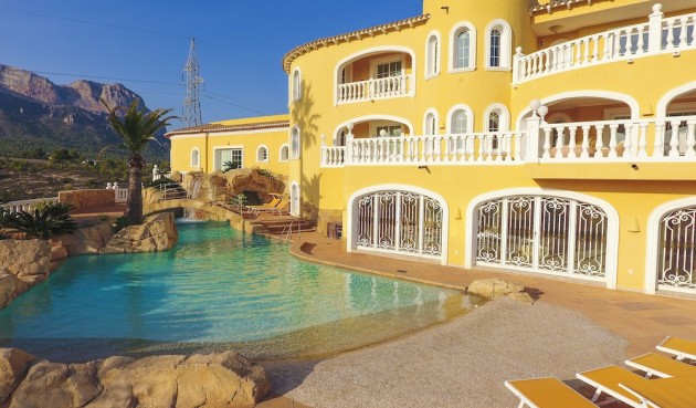 Resale - Villa -
La Nucía - Costa Blanca