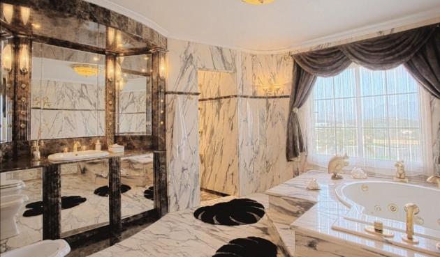 Resale - Villa -
La Nucía - Costa Blanca